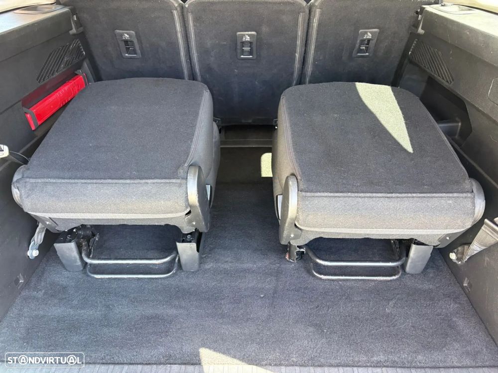 Peugeot Rifter 1.5 BlueHDi Long GT Line EAT8 - 30