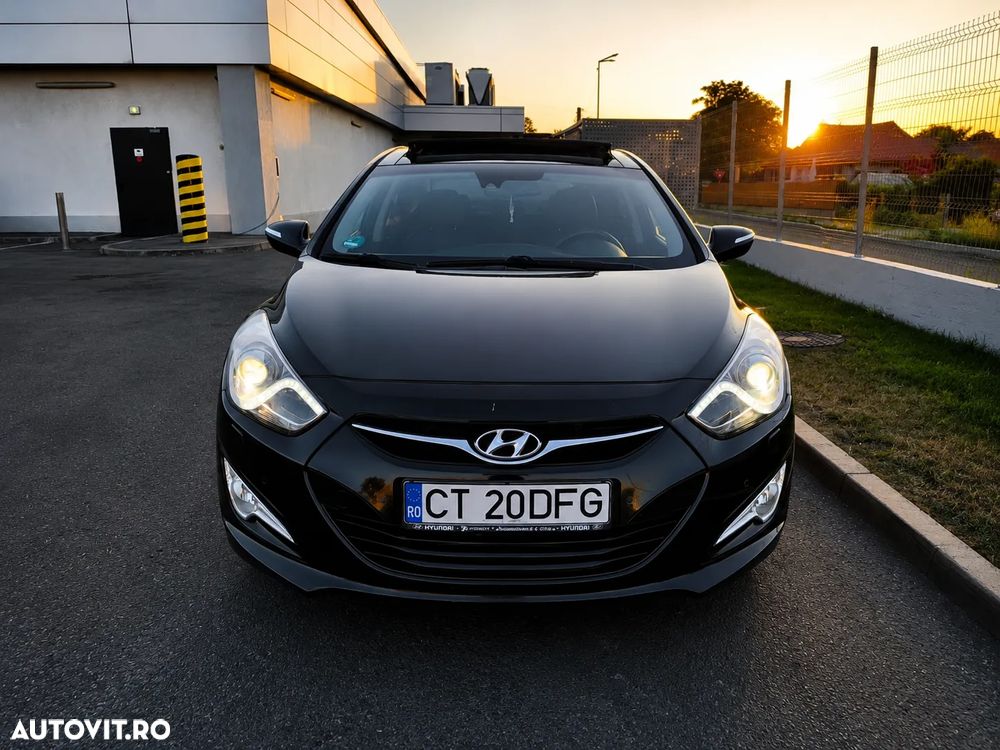 Hyundai i40 1.7 CRDI DPF Sedan TPMS Aut. Supreme - 6