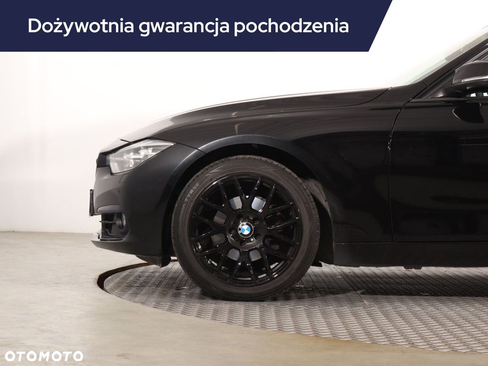 BMW Seria 3 - 17