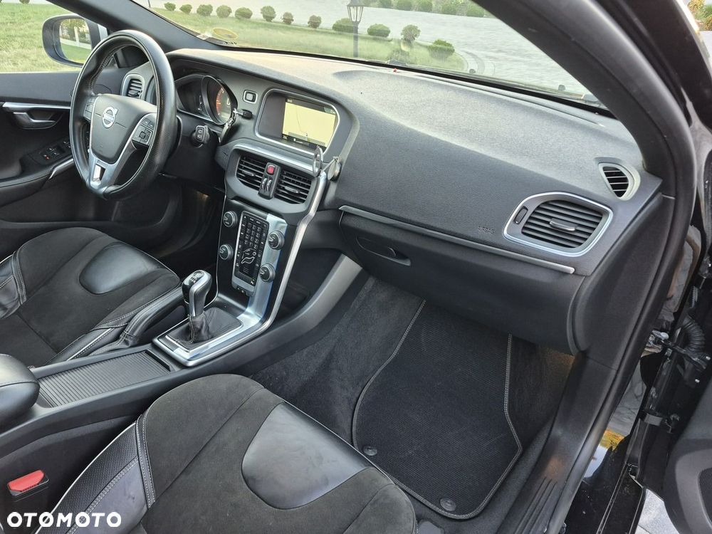 Volvo V40 - 11