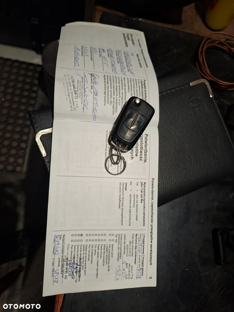 Opel Corsa 1.4 16V Enjoy - 19