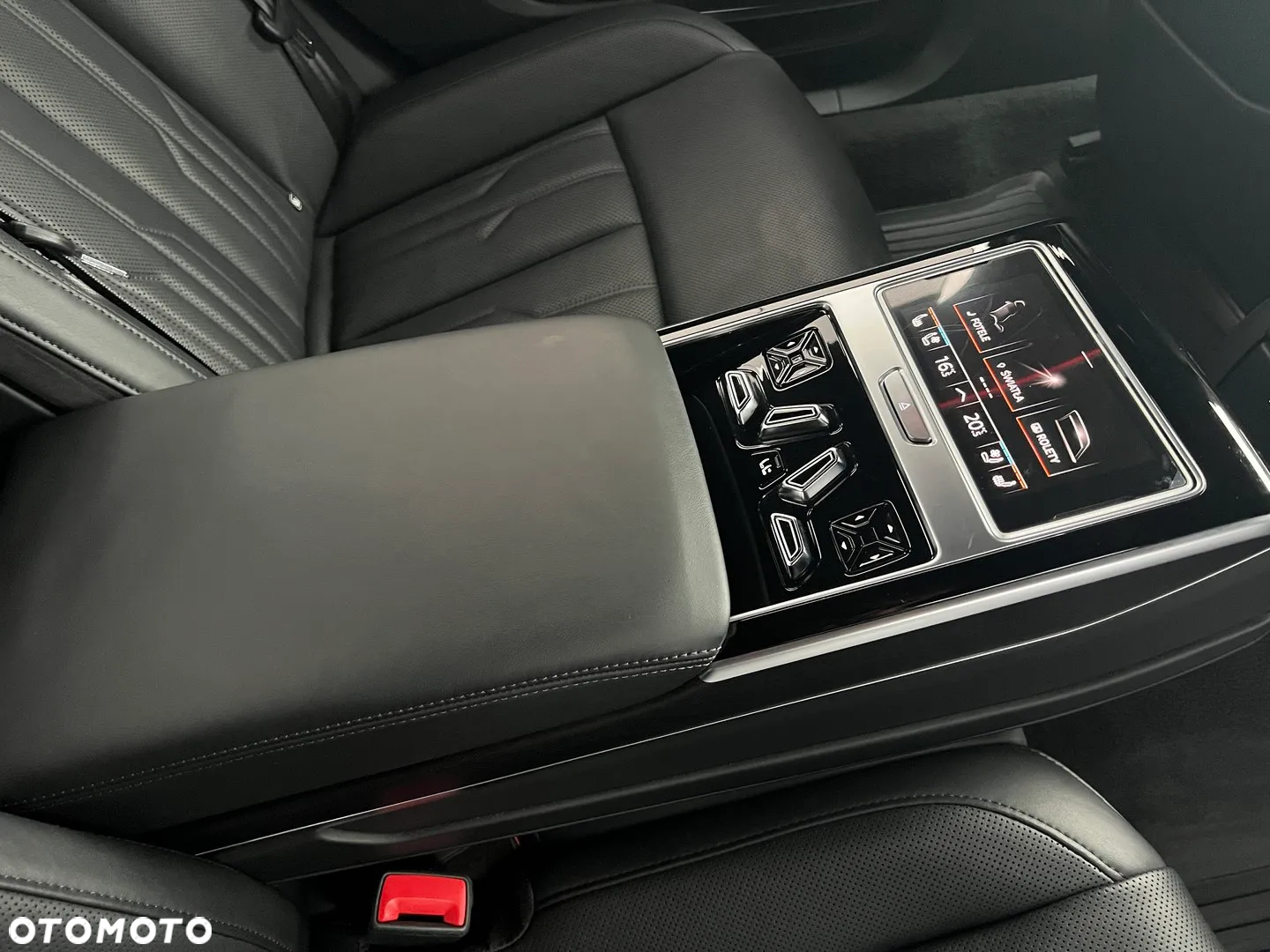 Audi A8 - 39