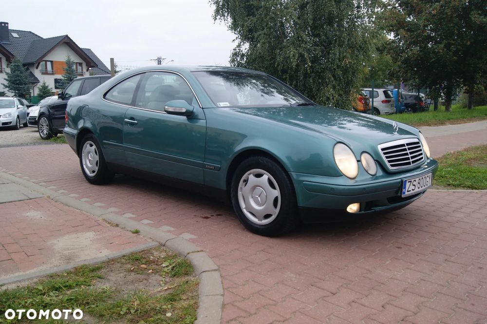 Mercedes-Benz CLK - 2