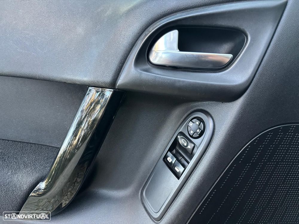 Citroën C3 1.2 PureTech Attraction - 27