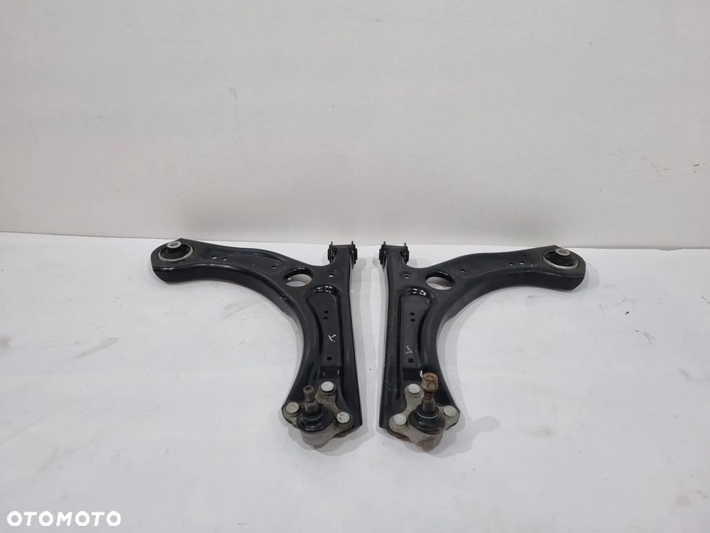 WV POLO VI 2G SEAT IBIZA SKODA WAHACZ PRAWY LEWY 2Q0407152B 2Q0407151B - 1
