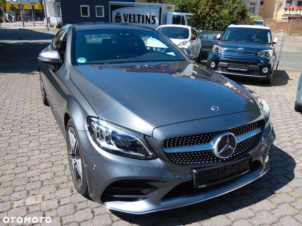 Mercedes-Benz Klasa C 220 d 9G-TRONIC AMG Line - 7