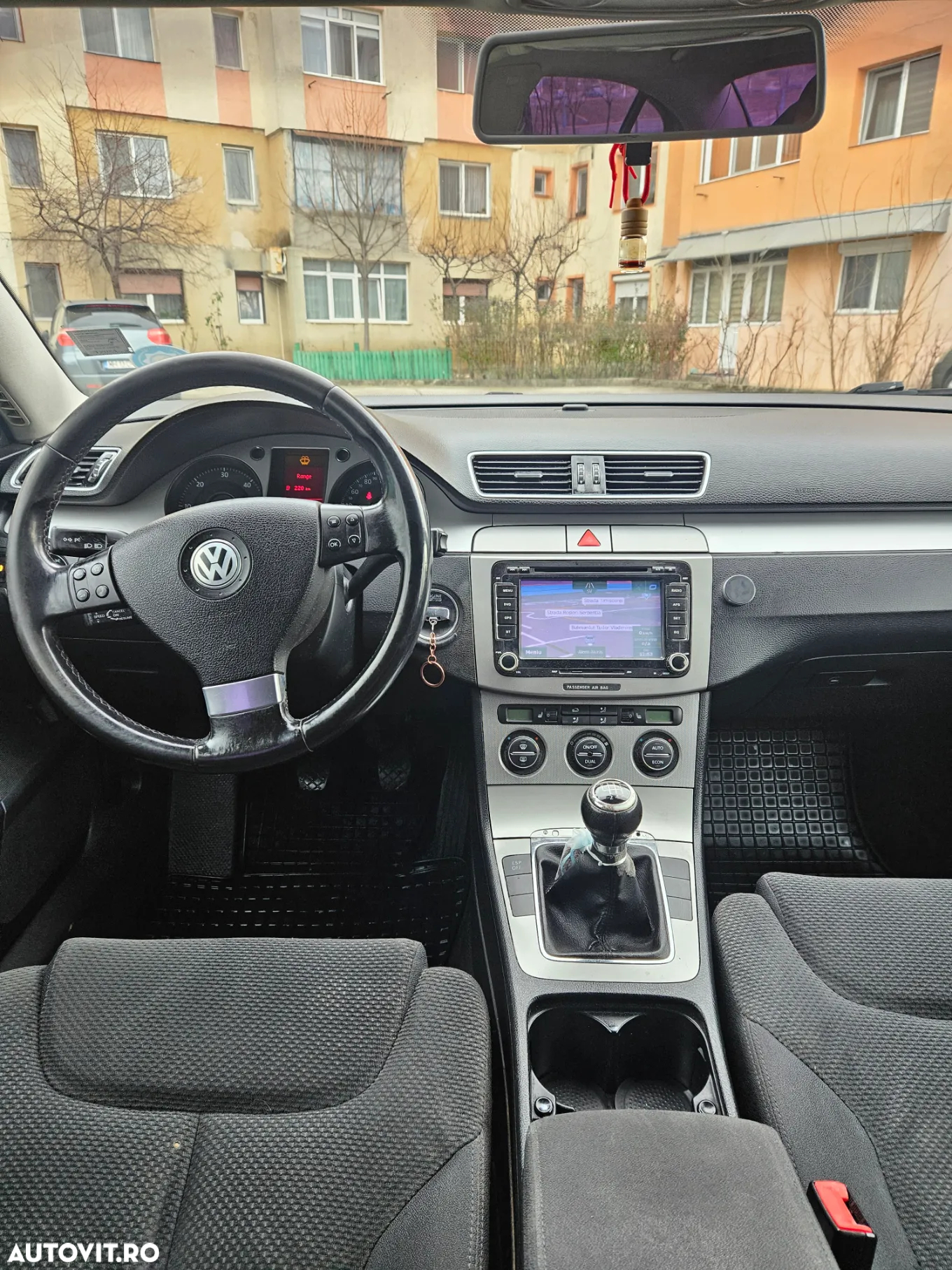 Volkswagen Passat - 5