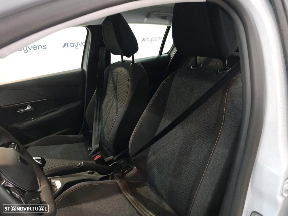 Peugeot 208 1.2 PureTech Style - 5