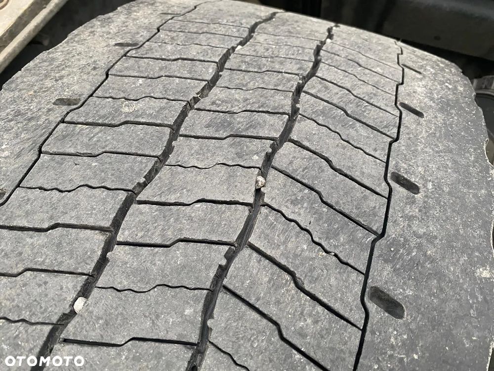 Renault T520 High Cab (Standard) - 22