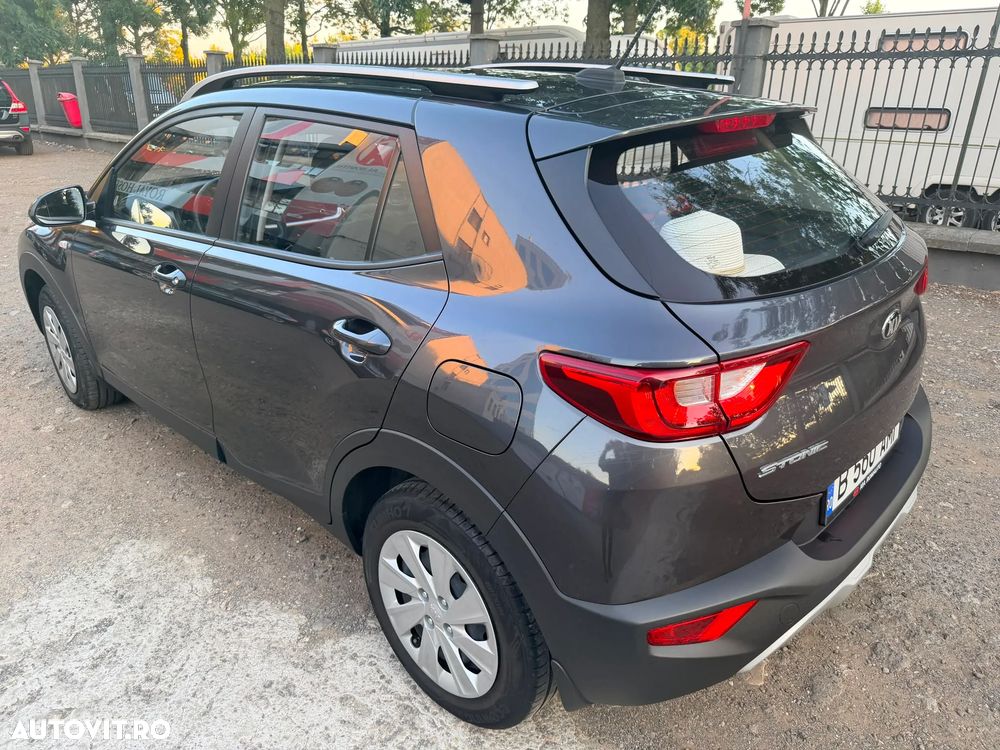 Kia Stonic 1.2 GSL Urban - 3