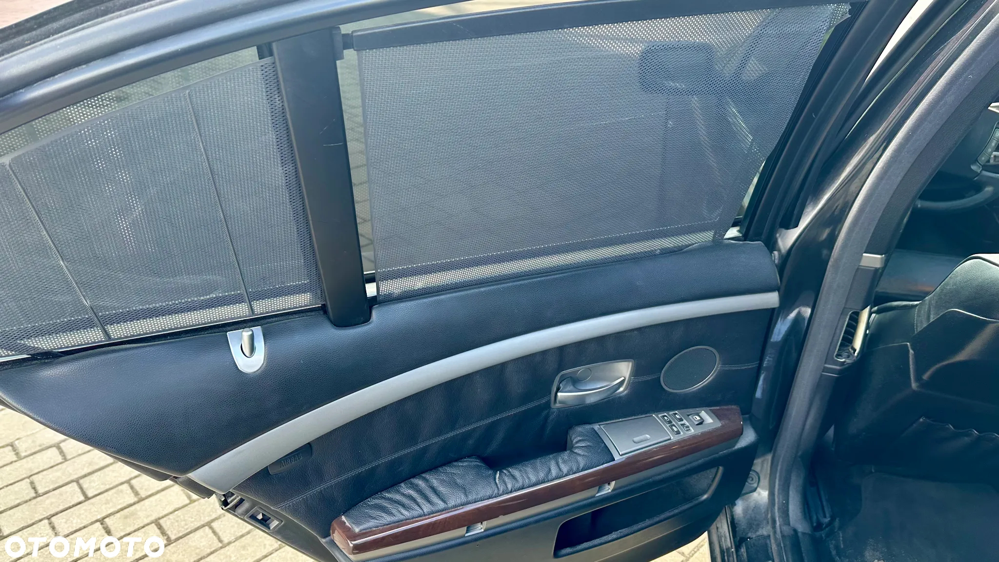 BMW Seria 7 735i - 7