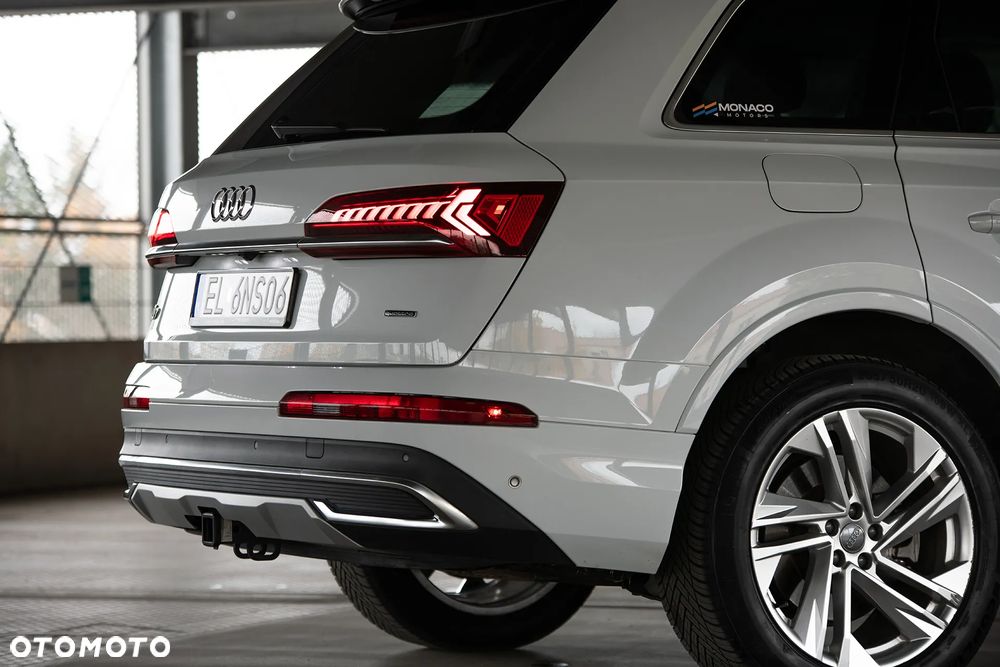 Audi Q7 - 12