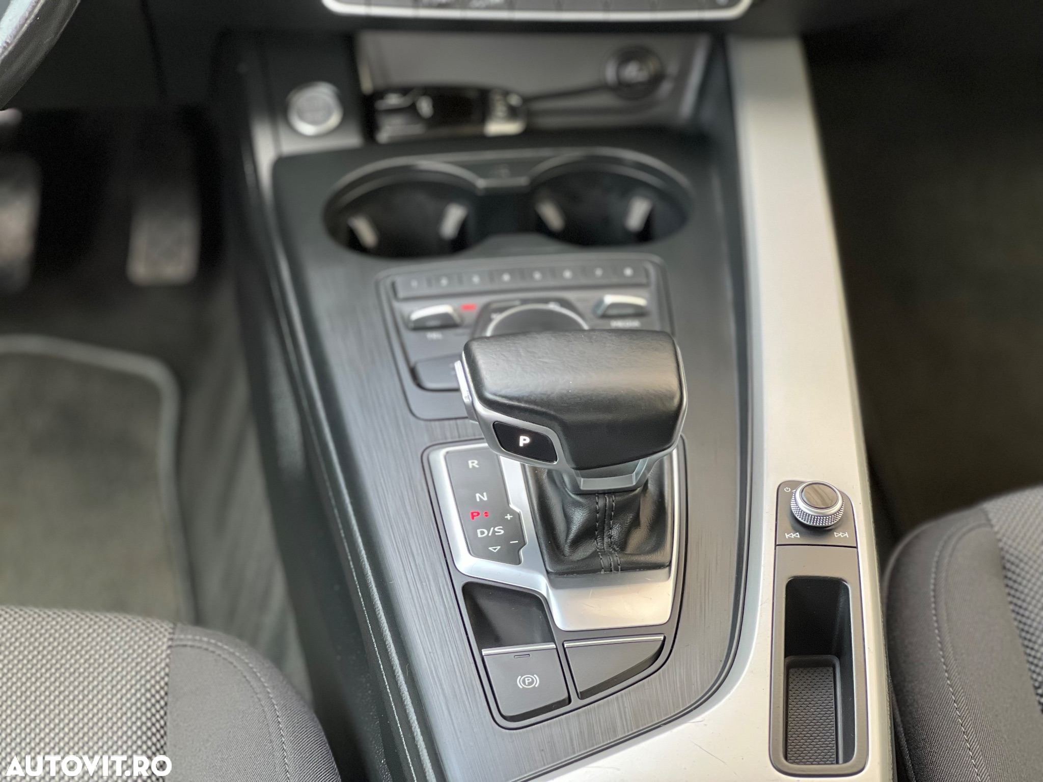 Audi A4 2.0 TDI DPF multitronic Ambiente - 16