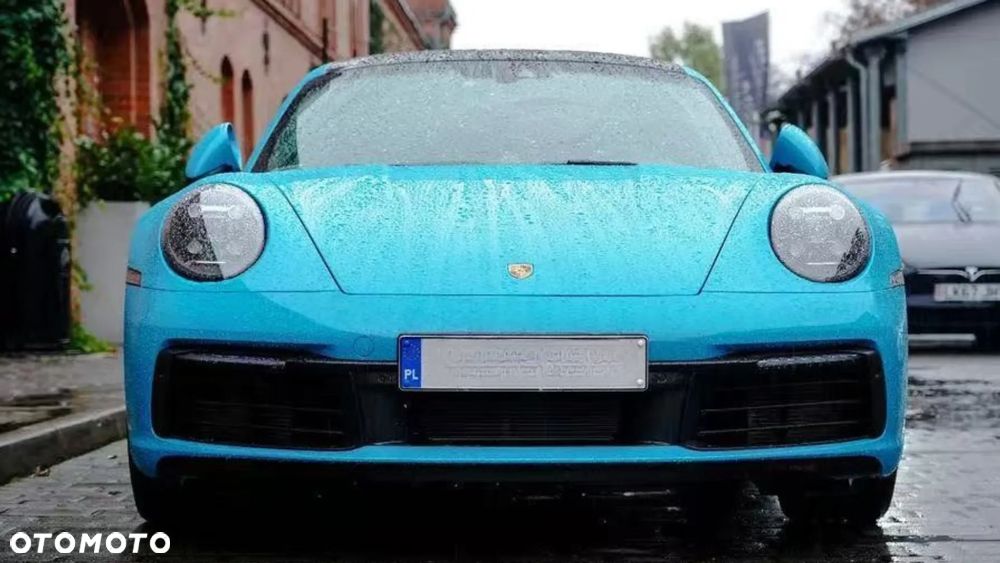 Porsche 911 Carrera S - 2