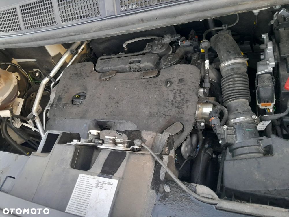 Opel Vivaro furgon - 32