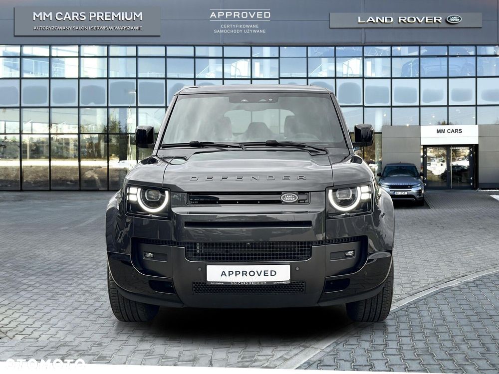Land Rover Defender - 9