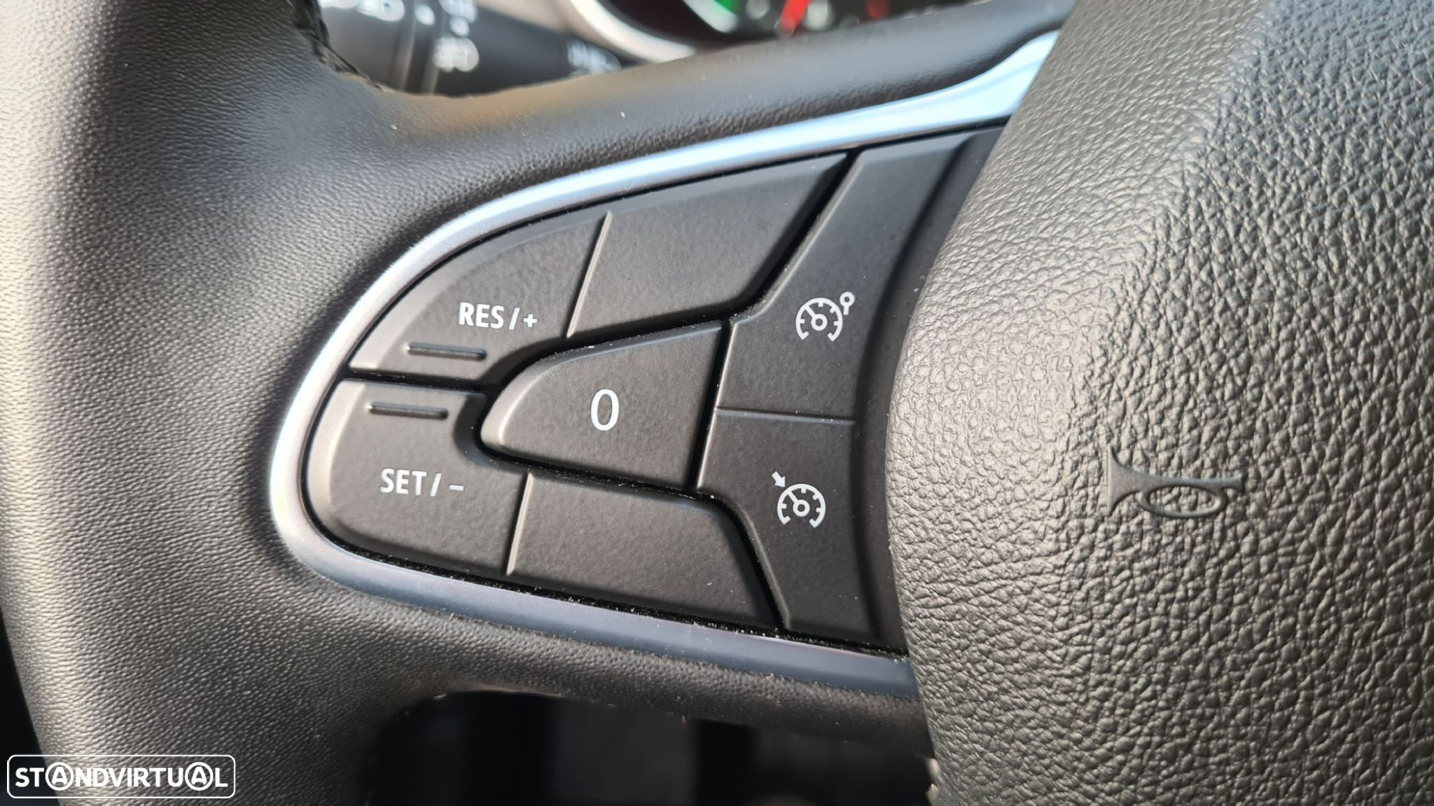 Renault Mégane 1.5 Blue dCi Intens EDC - 13