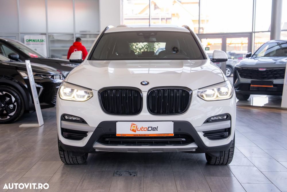 BMW X3 xDrive20d Aut. - 8