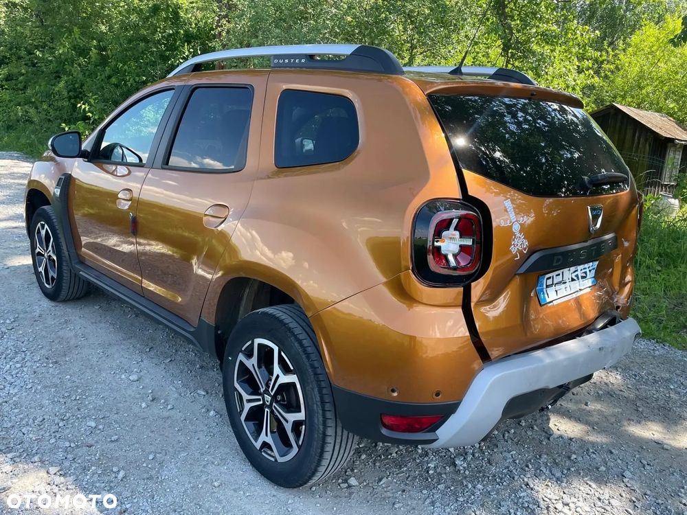 Dacia Duster TCe 100 2WD Celebration - 5
