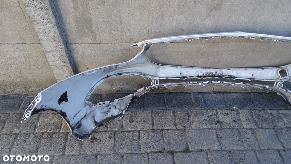 MERCEDES C-KLASA W206 - zderzak przedni - 4