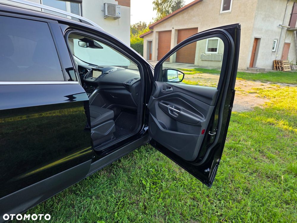 Ford Kuga 1.5 EcoBoost 2x4 Cool & Connect - 15