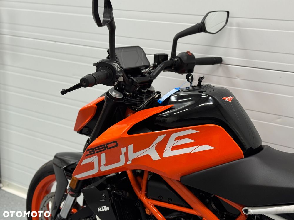 KTM Duke - 21