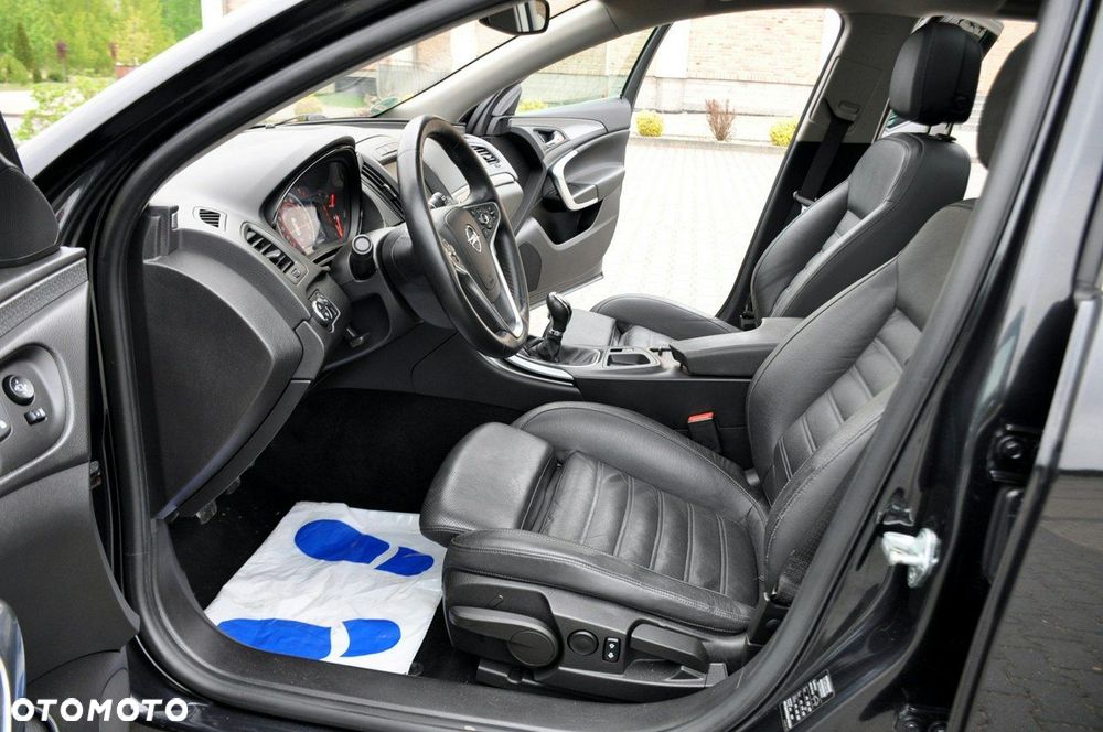 Opel Insignia - 21