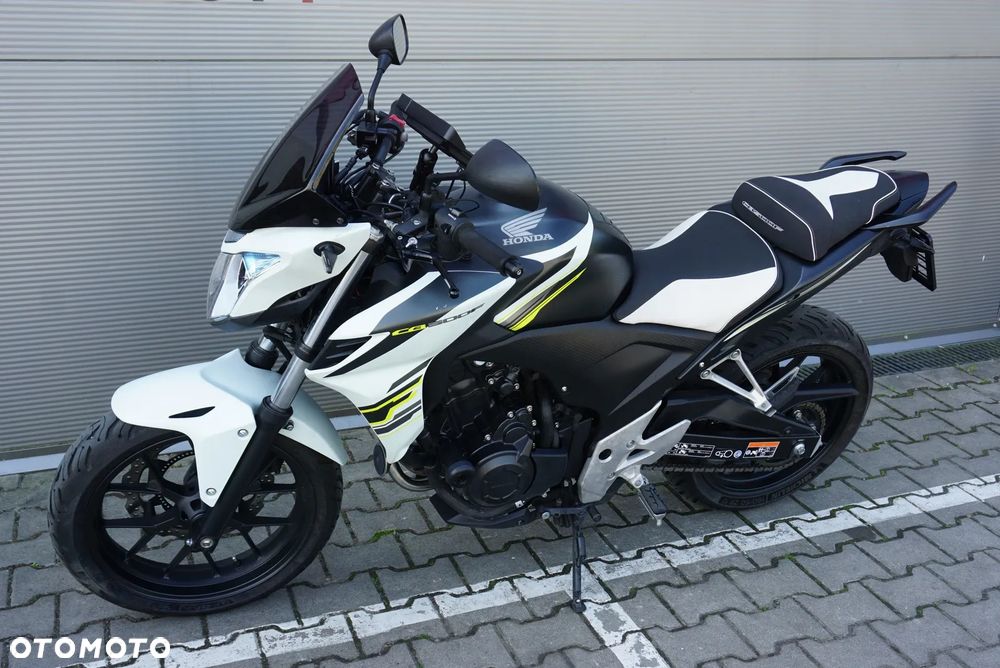 Honda CB - 12