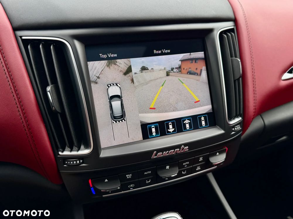 Maserati Levante S Q4 - 15