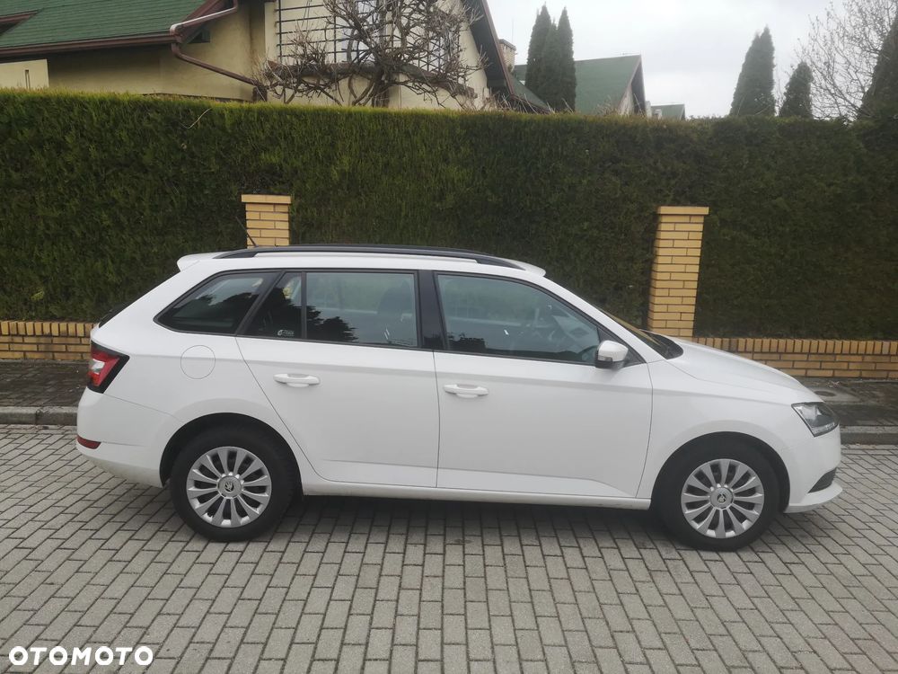 Skoda Fabia 1.0 TSI Ambition - 3