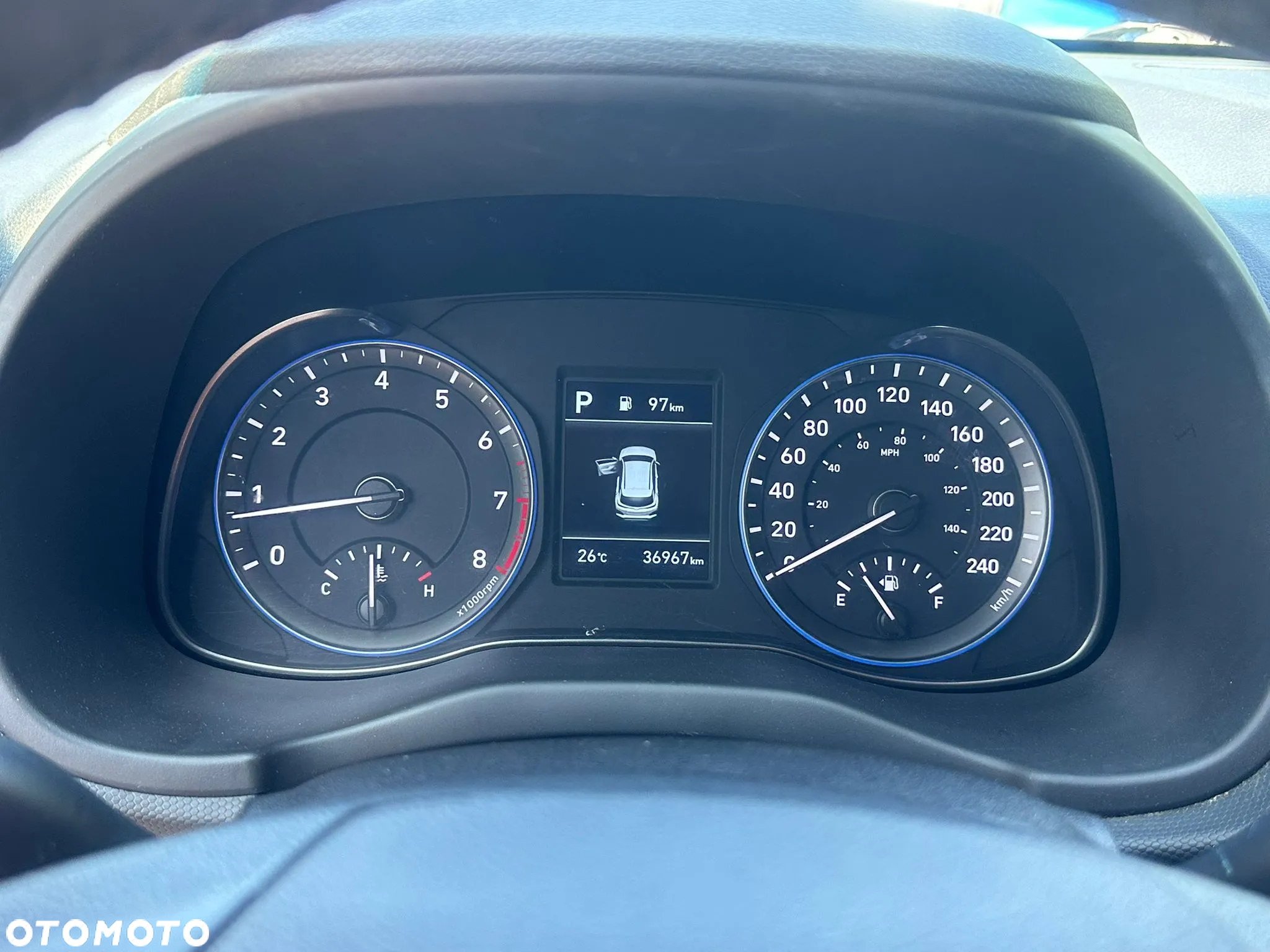 Hyundai Kona - 14