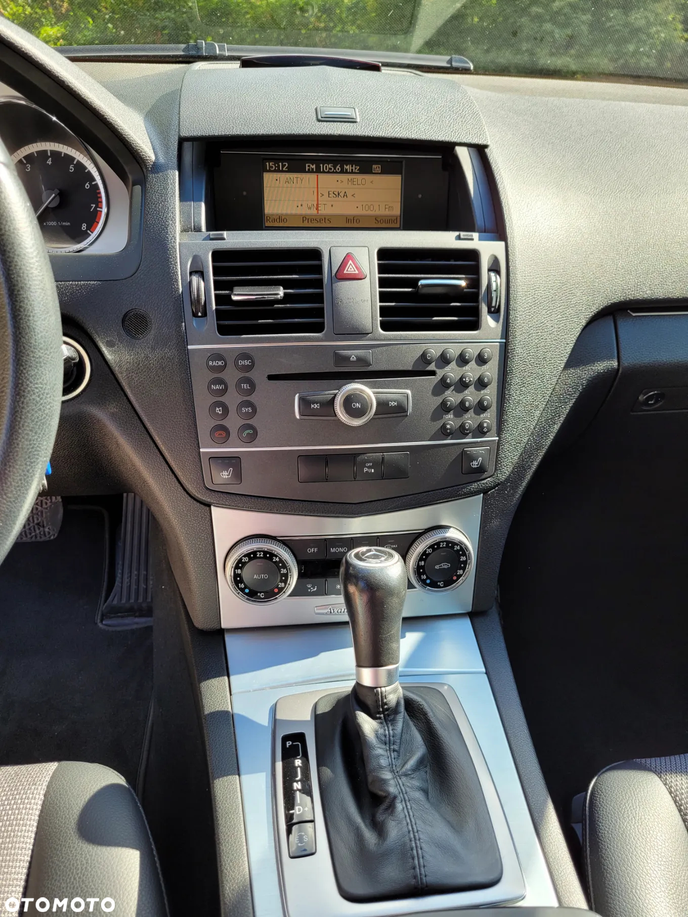 Mercedes-Benz Klasa C 180 T CGI Automatik BlueEFFICIENCY Avantgarde - 10