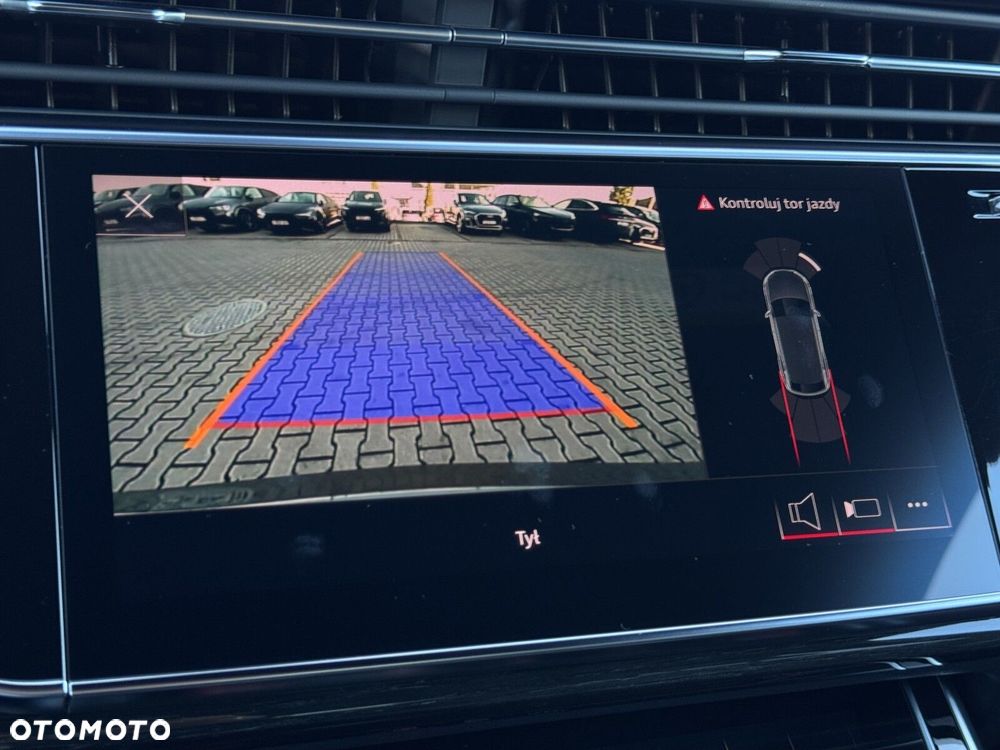 Audi Q8 - 29