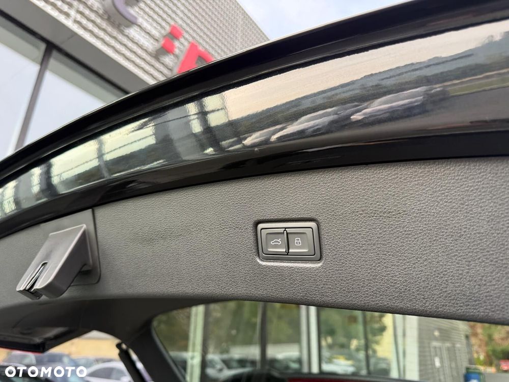 Audi Q5 Sportback - 22