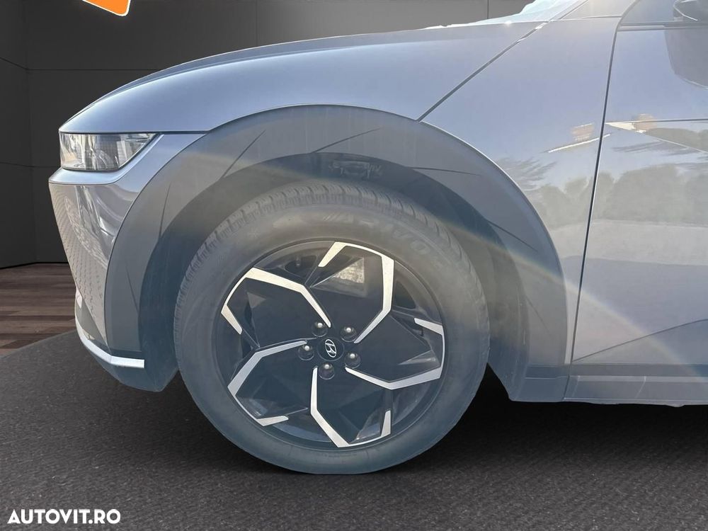 Hyundai IONIQ 77,4 kWh Dynamiq - 18