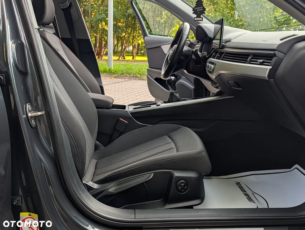 Audi A4 Avant 35 TFSI mHEV - 4