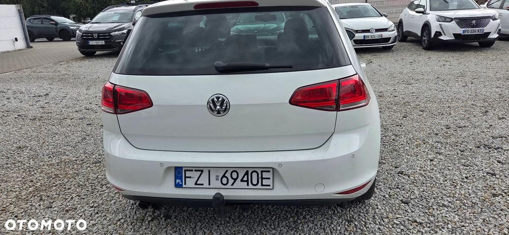 Volkswagen Golf 2.0 TDI BMT Comfortline - 14