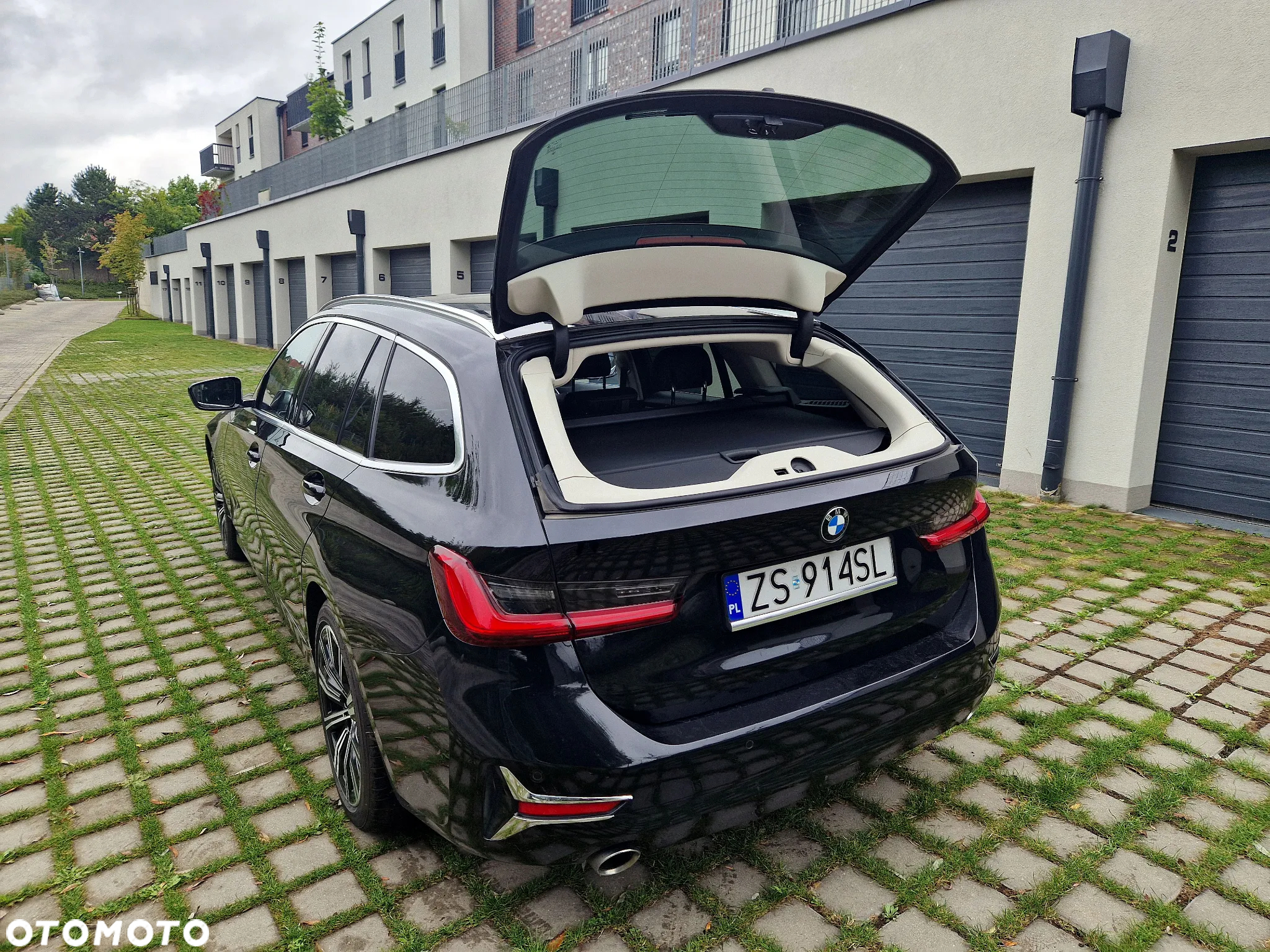 BMW Seria 3 320d xDrive Luxury Line sport - 15