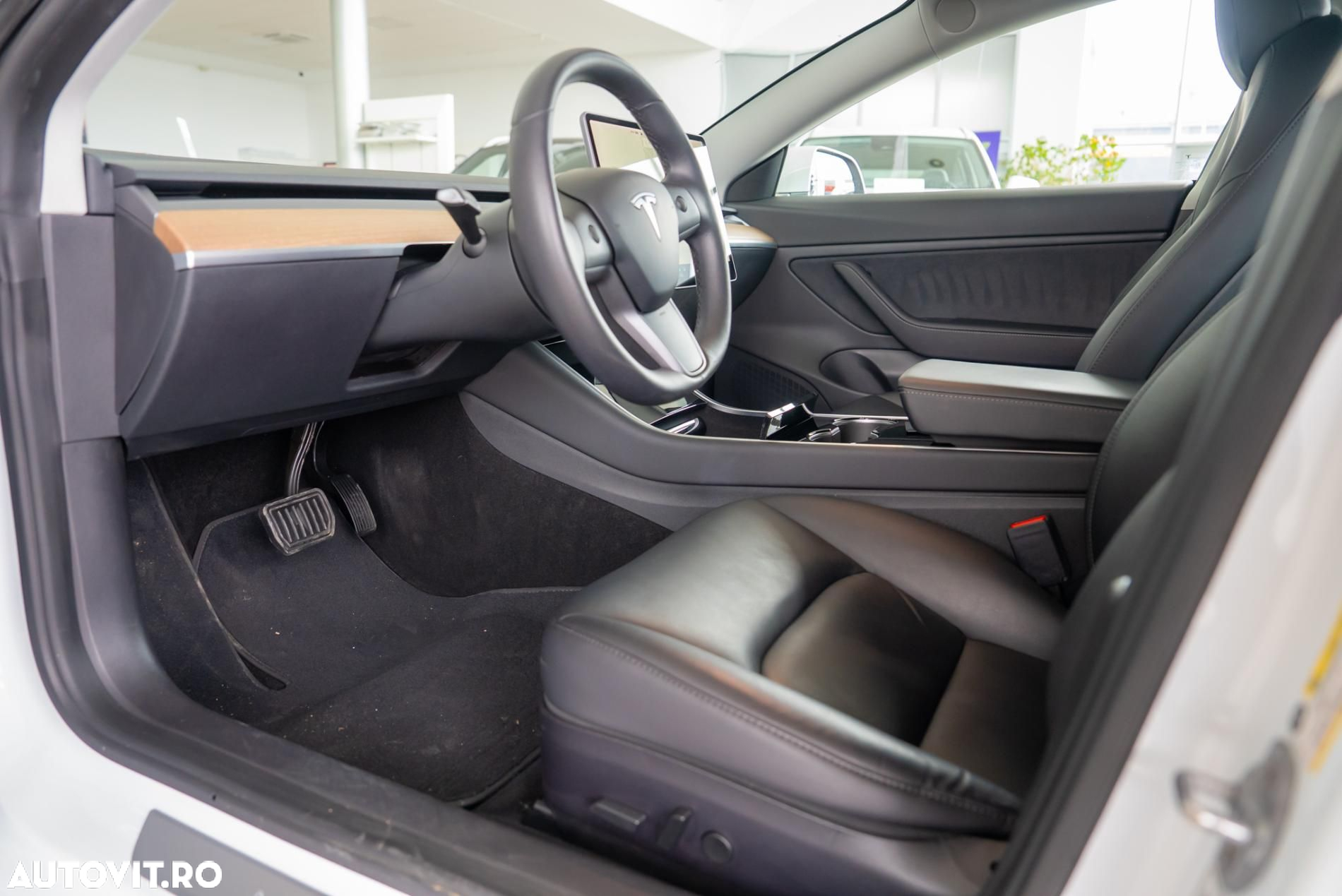 Tesla Model 3 Langstreckenbatterie Allradantrieb Dual Motor - 13