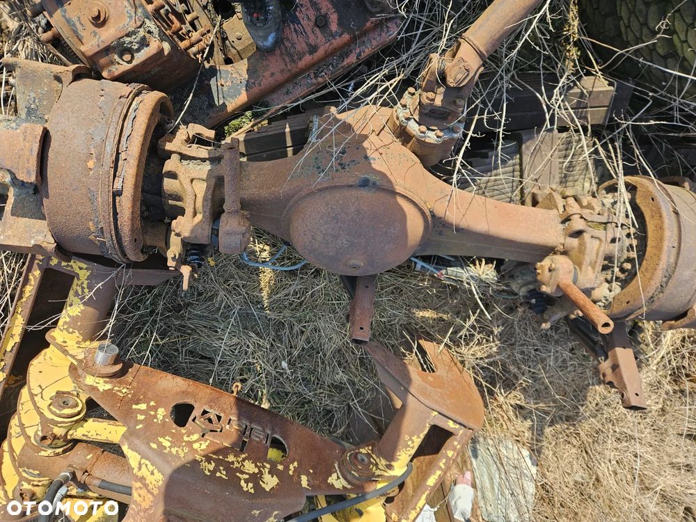KAMAZ części - koła, mosty, silnik, skrzynia biegów - 1