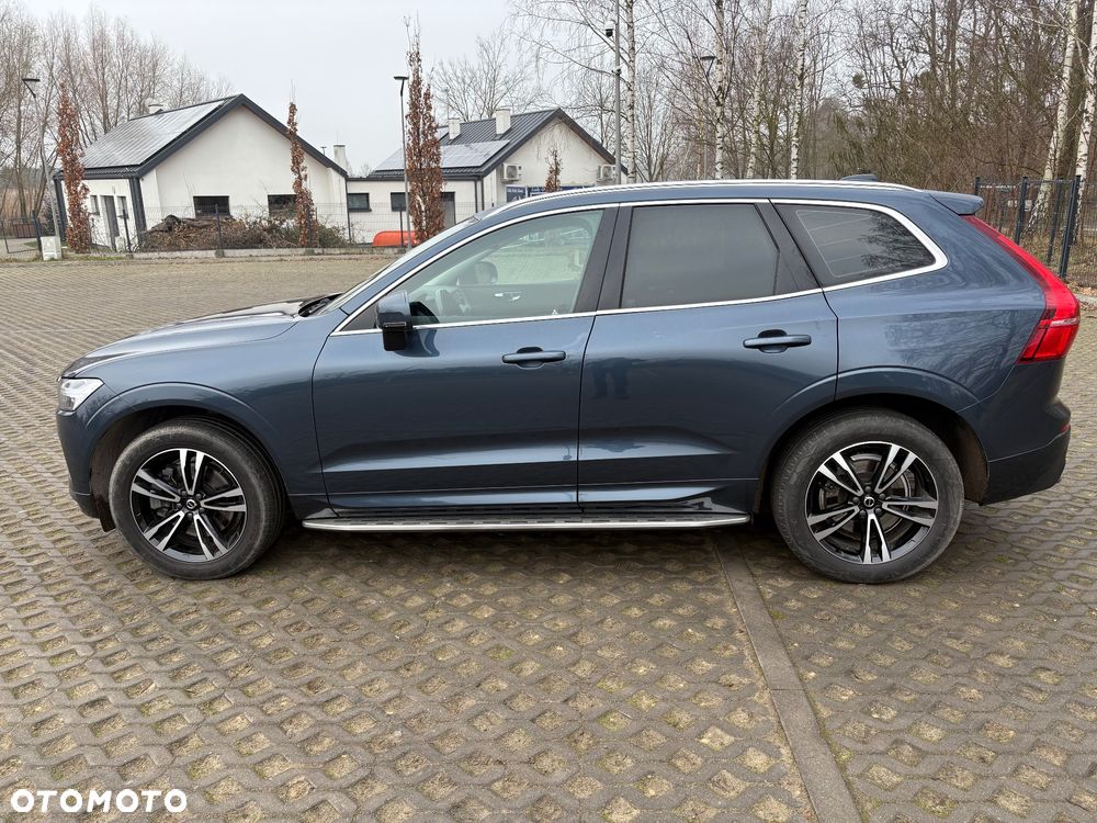 Volvo XC 60 B5 B Momentum Pro - 6