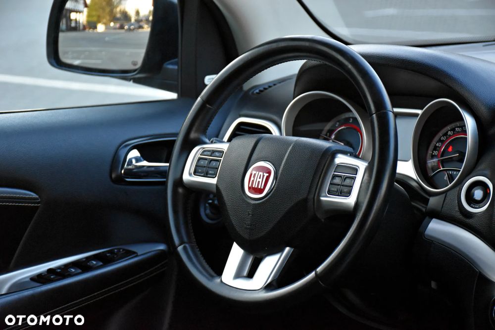 Fiat Freemont 2.0 Multijet 16V DPF Automatik Allrad Black Code - 36