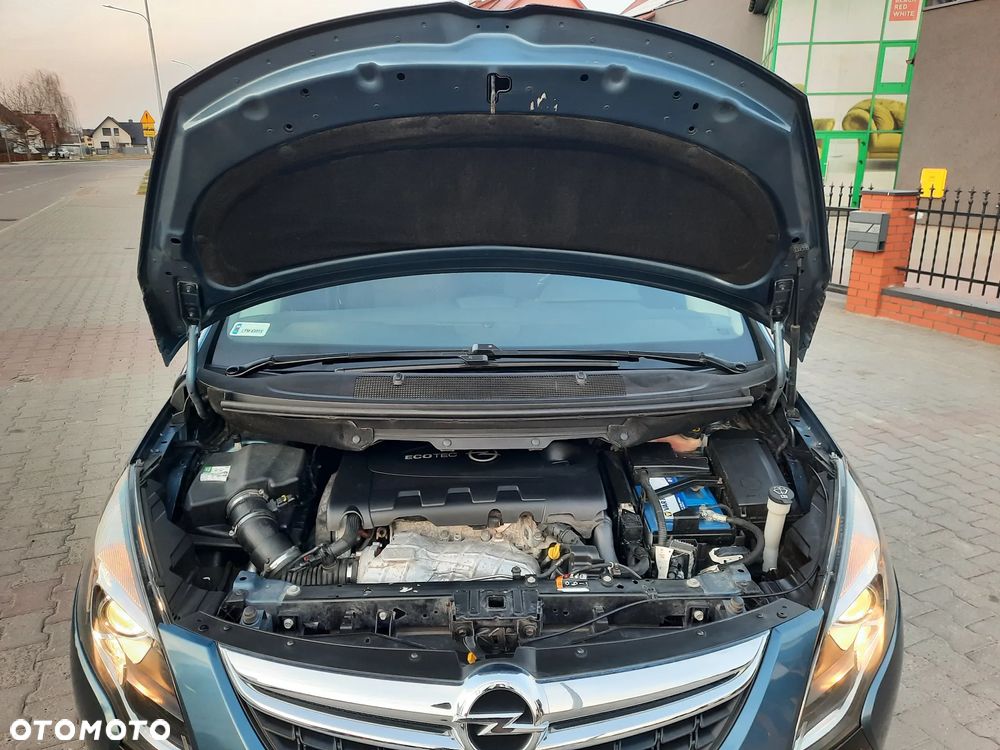 Opel Zafira Tourer 2.0 CDTI Selection - 32