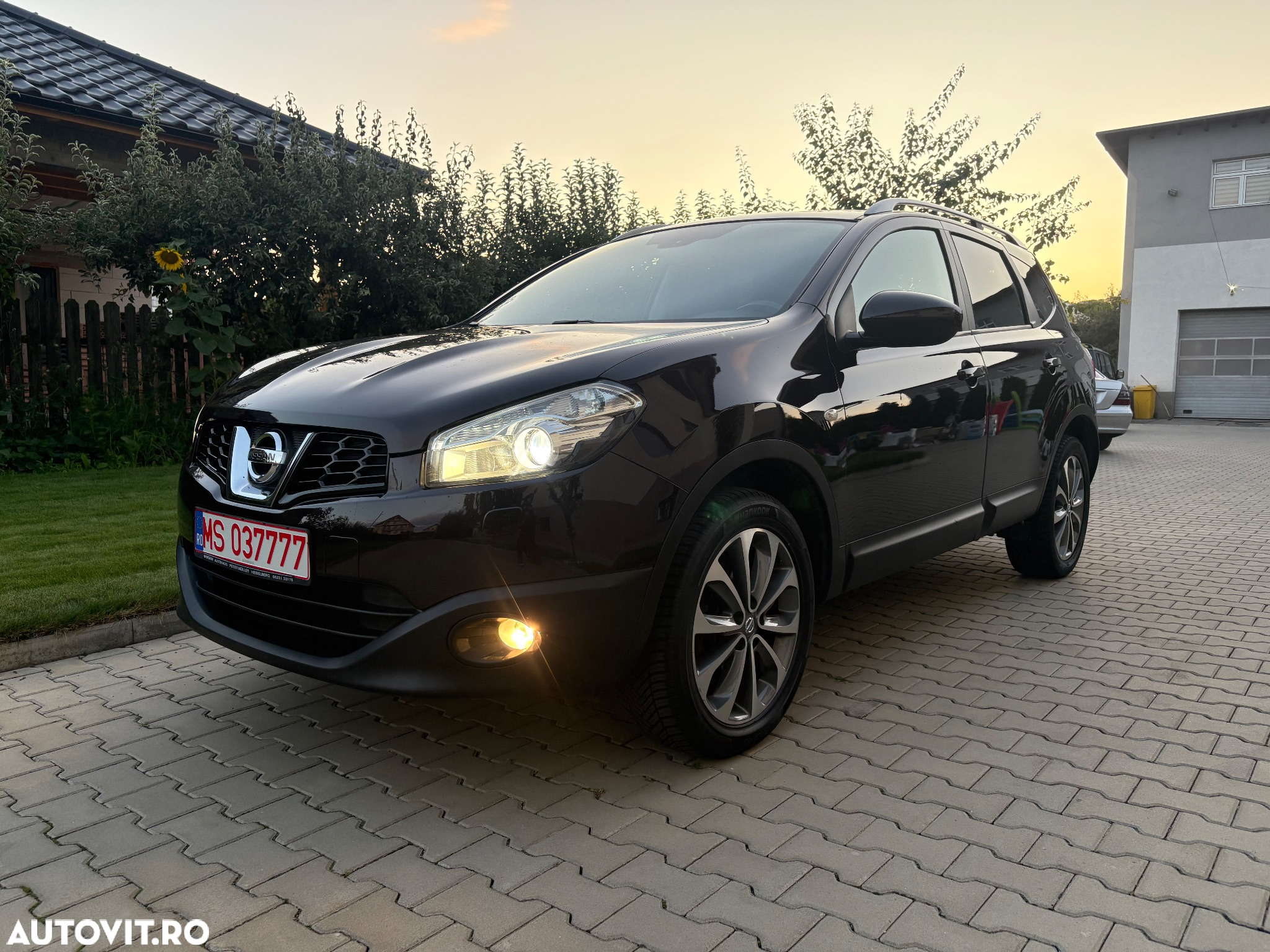 Nissan Qashqai+2 +2 2.0 "All Mode 4x4-i" Tekna - 8