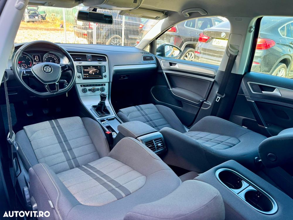 Volkswagen Golf 1.6 TDI 4Motion BlueMotion Technology Comfortline - 7