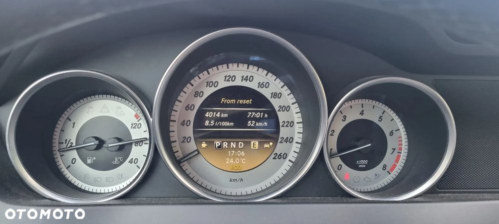 Mercedes-Benz Klasa C 250 CGI BlueEff - 7