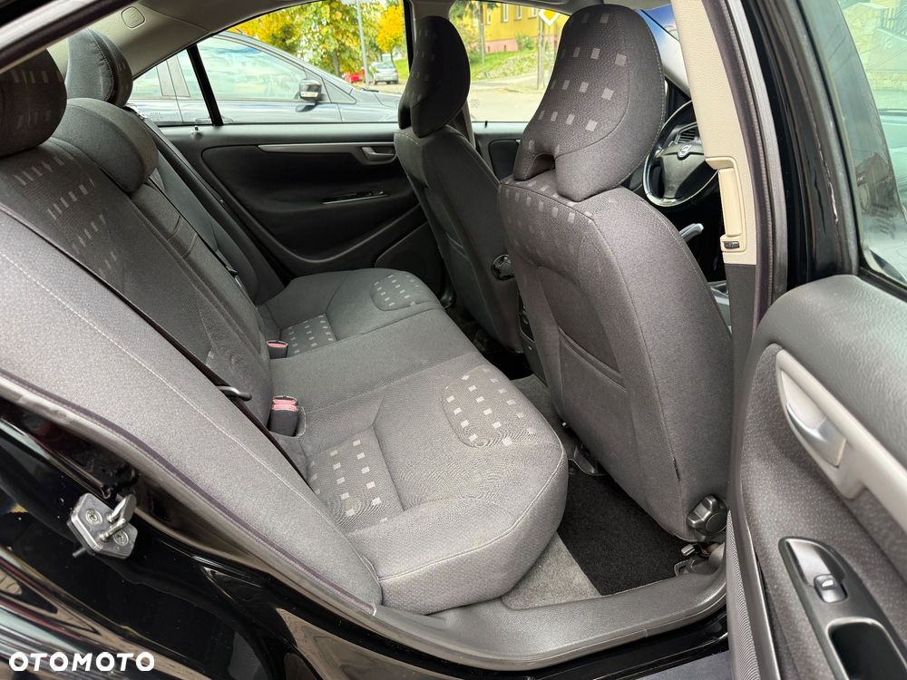 Volvo S60 - 10