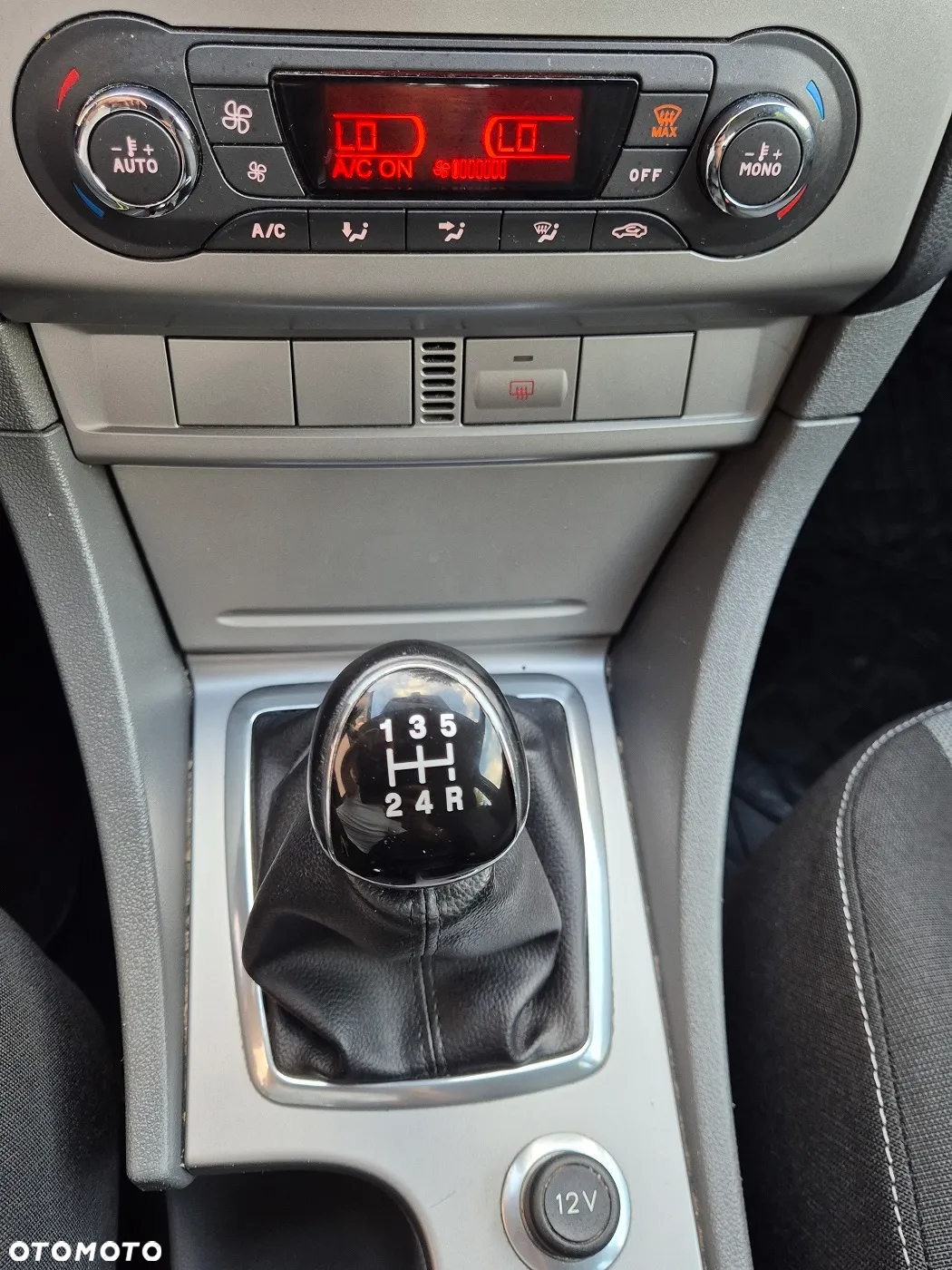 Ford Focus - 21