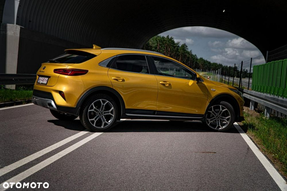 Kia XCeed - 24