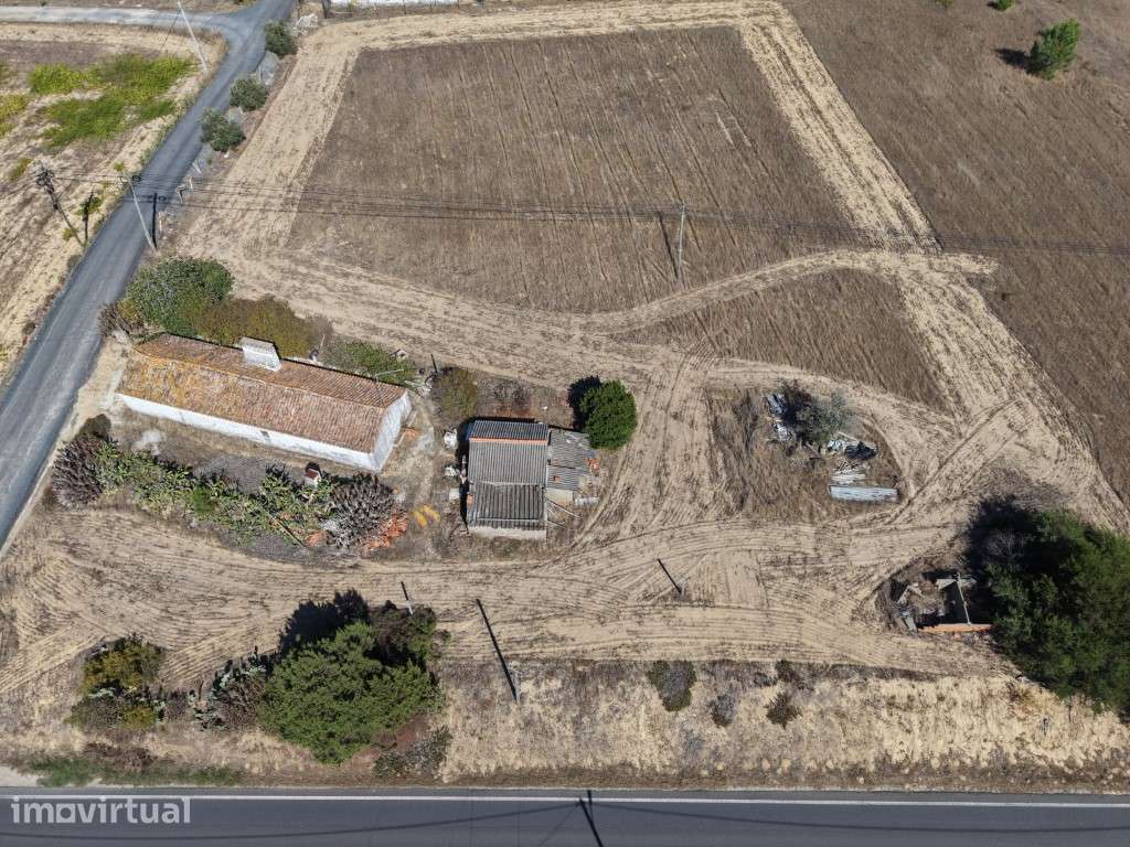 Terreno com ruína e viabilidade até 200 m² em Melides - Grande imagem: 4/22